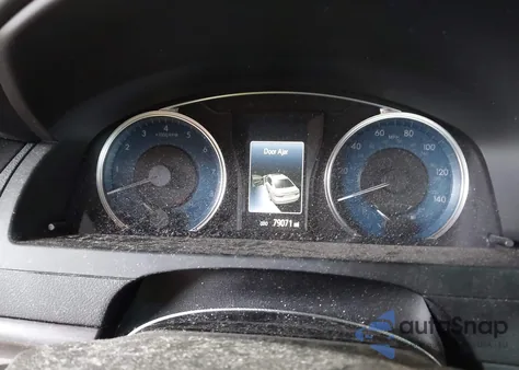 2016 Toyota Camry Le z USA, uszkodzony, nr VIN 4T1BF1FK4GU251026